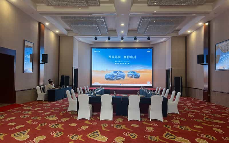 廣告物料制作會(huì)場(chǎng)布景舞臺(tái)搭建展位搭建舞臺(tái)燈光設(shè)備演藝音響高清LED屏