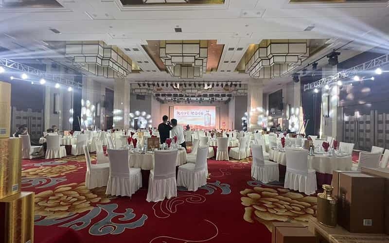 “敦煌印象 饗遇國(guó)臺(tái)”  中國(guó)新名酒之夜暨國(guó)臺(tái)敦煌印象尊享盛宴