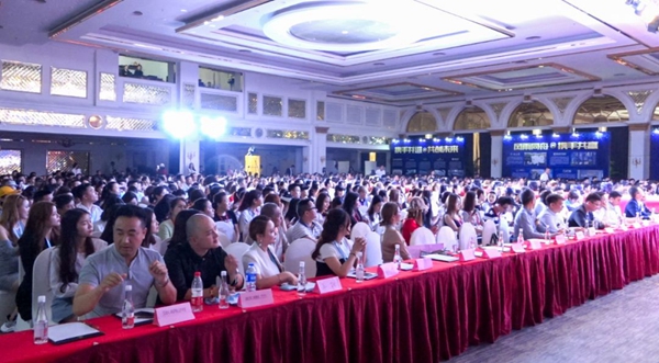 未來醫(yī)美行業(yè)將呈現(xiàn)集中化、生態(tài)化、透明化、標(biāo)準(zhǔn)化